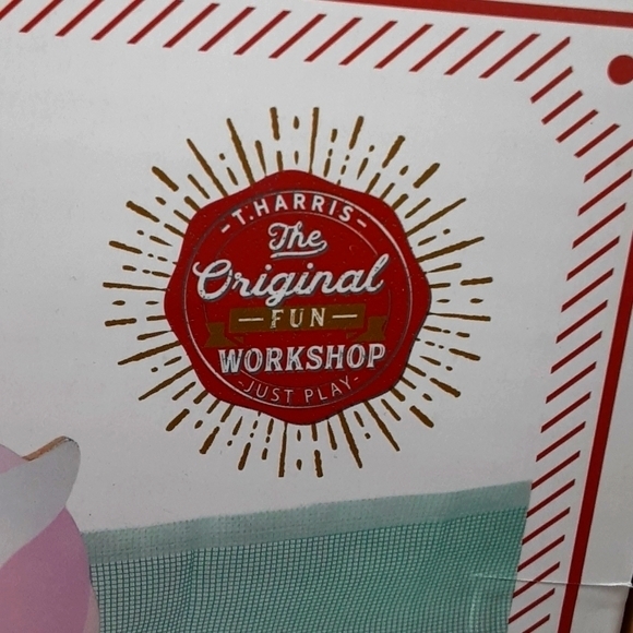 Small Unicorn Ping Pong Set  NIB - Picture 2 of 8